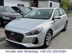 Grau Gebraucht 2017 Hyundai i30 Style Kleinwagen | 12.800 € (Fairer Preis)