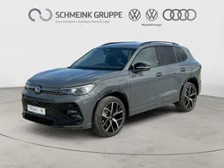 Delfingrau metallic Gebraucht 2025 VW Tiguan R-line SUV | 56.480 € (Superpreis)