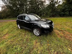 Schwarz Gebraucht 2010 VW Tiguan SUV | 9.800 € (Guter Preis)