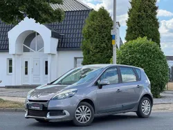 Grau Gebraucht 2012 Renault Scénic III Expression Van / Kleinbus | 3.490 € (Fairer Preis)