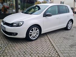 Weiß Gebraucht 2011 VW Golf Style Limousine | 5.900 € (Fairer Preis)