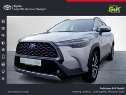 Shimmering silver metallic Gebraucht 2024 Toyota Corolla Cross Basis SUV | 31.970 € (Fairer Preis)