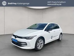 Weiß Gebraucht 2025 VW Golf VIII Goal Limousine | 31.480 € (Superpreis)