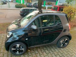 Schwarz Gebraucht 2024 Smart ForTwo Electric Drive Passion Exclusive Kleinwagen | 14.850 € (Fairer Preis)