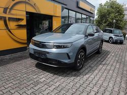 Grau Neu 2025 Opel Grandland X SUV | 35.680 € (Etwas zu teuer)