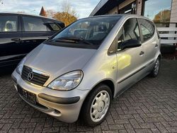 Silber Gebraucht 2002 Mercedes A140 Classic Limousine | 3.100 € (Teuer)