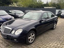 Blau Gebraucht 2007 Mercedes E220 Limousine | 2.750 € (Guter Preis)