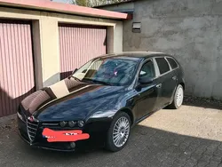 Schwarz Gebraucht 2008 Alfa Romeo 159 Kombi | 2.000 € (Fairer Preis)