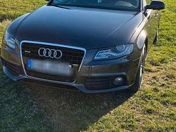Grau Gebraucht 2009 Audi A4 Comfort Kombi | 7.100 € (Fairer Preis)