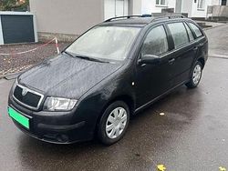 Schwarz Gebraucht 2006 Skoda Fabia Kombi | 2.500 €