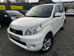 Weiß Gebraucht 2011 Daihatsu Terios SUV | 7.590 € (Fairer Preis)