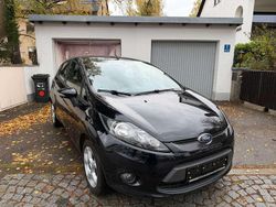 Schwarz Gebraucht 2011 Ford Fiesta Trend Limousine | 3.700 €