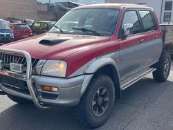 Rot Gebraucht 2000 Mitsubishi L200 Abholung | 3.500 €
