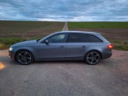 Grau Gebraucht 2015 Audi A4 Ambition Kombi | 14.999 € (Fairer Preis)