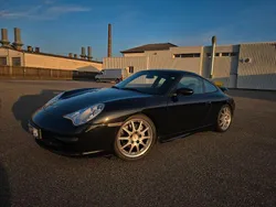 Schwarz Gebraucht 2002 Porsche 911 Carrera 4 Coupé | 44.999 €