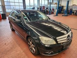 Schwarz Gebraucht 2009 Mercedes C200 Avantgarde Kombi | 3.500 € (Guter Preis)