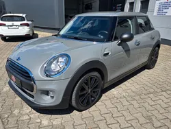 Grau Gebraucht 2017 Mini ONE Kleinwagen | 15.490 € (Fairer Preis)