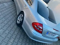 Silber Gebraucht 2002 Mercedes E240 Avantgarde Limousine | 1.900 € (Guter Preis)