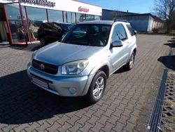 Silber Gebraucht 2005 Toyota RAV4 Sol SUV | 8.990 €