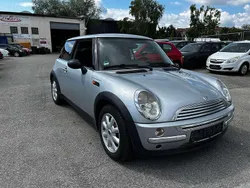 Pure silver metallic Gebraucht 2004 Mini Cooper Kleinwagen | 2.900 €