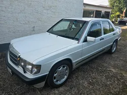 Weiß Gebraucht 1991 Mercedes 190 Limousine | 9.900 €