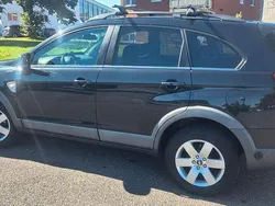 Schwarz Gebraucht 2010 Chevrolet Captiva SUV | 3.650 € (Fairer Preis)