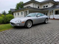 Silber Gebraucht 1999 Jaguar XKR Coupé | 28.000 € (Etwas zu teuer)