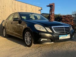 Schwarz Gebraucht 2009 Mercedes E250 Limousine | 7.490 € (Teuer)