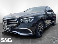 Metalliclack obsidianschwarz Gebraucht 2022 Mercedes E220 Limousine | 33.377 € (Etwas zu teuer)