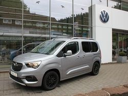 Grau Gebraucht 2019 Opel Combo Life Innovation Van / Kleinbus | 18.490 € (Fairer Preis)