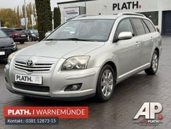 Silber Gebraucht 2007 Toyota Avensis Travel Kombi | 6.490 €