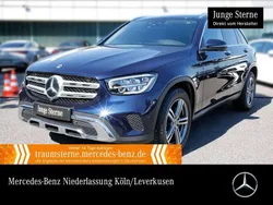 Blau Gebraucht 2022 Mercedes GLC300 SUV | 43.990 € (Etwas zu teuer)