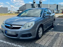Grau Gebraucht 2007 Opel Vectra Limousine | 1.650 € (Guter Preis)