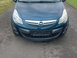 Blau Gebraucht 2012 Opel Corsa Kleinwagen | 2.700 € (Guter Preis)