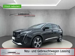Schwarz perla nera (metallic) Gebraucht 2024 Peugeot 5008 Allure Van / Kleinbus | 29.520 € (Guter Preis)