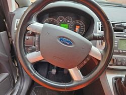 Silber Gebraucht 2007 Ford C-MAX Ghia Van / Kleinbus | 2.250 € (Fairer Preis)