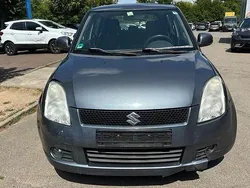 Grau Gebraucht 2007 Suzuki Swift Snow Limousine | 990 € (Guter Preis)