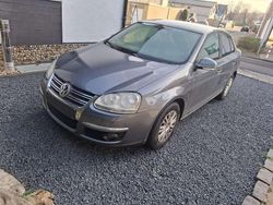 Gebraucht 2009 VW Jetta Comfortline Limousine | 4.500 € (Teuer)
