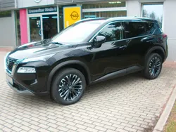 Schwarz Gebraucht 2025 Nissan X-Trail N-Connecta SUV | 41.990 €