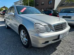 Silber Gebraucht 2001 Mercedes C200 Classic Limousine | 4.350 € (Fairer Preis)