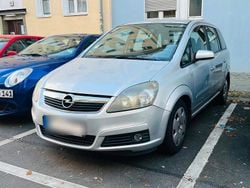 Silber Gebraucht 2006 Opel Zafira Limousine | 2.300 € (Guter Preis)