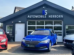 Blau Gebraucht 2022 Skoda Superb Ambition Kombi | 16.990 € (Fairer Preis)