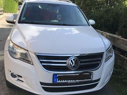 Weiß Gebraucht 2009 VW Tiguan Sportline SUV | 7.900 € (Fairer Preis)