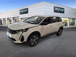 Weiß Gebraucht 2023 Peugeot 5008 Allure Van / Kleinbus | 27.680 € (Fairer Preis)