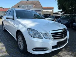 Weiß Gebraucht 2012 Mercedes E200 Kombi | 11.500 € (Fairer Preis)