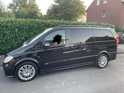 Schwarz Gebraucht 2009 Mercedes Viano Van / Kleinbus | 13.700 € (Teuer)