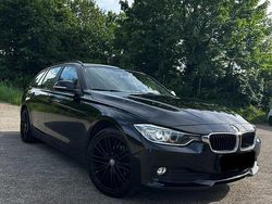 Schwarz Gebraucht 2015 BMW 320 Kombi | 12.790 € (Guter Preis)