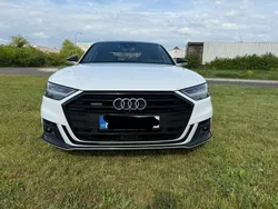 Weiß Gebraucht 2019 Audi A8 S-Line Limousine | 49.000 € (Teuer)