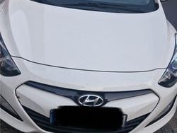 Weiß Gebraucht 2012 Hyundai i30 Classic Limousine | 5.000 € (Guter Preis)