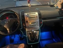 Grau Gebraucht 2008 Toyota Corolla | 4.900 €